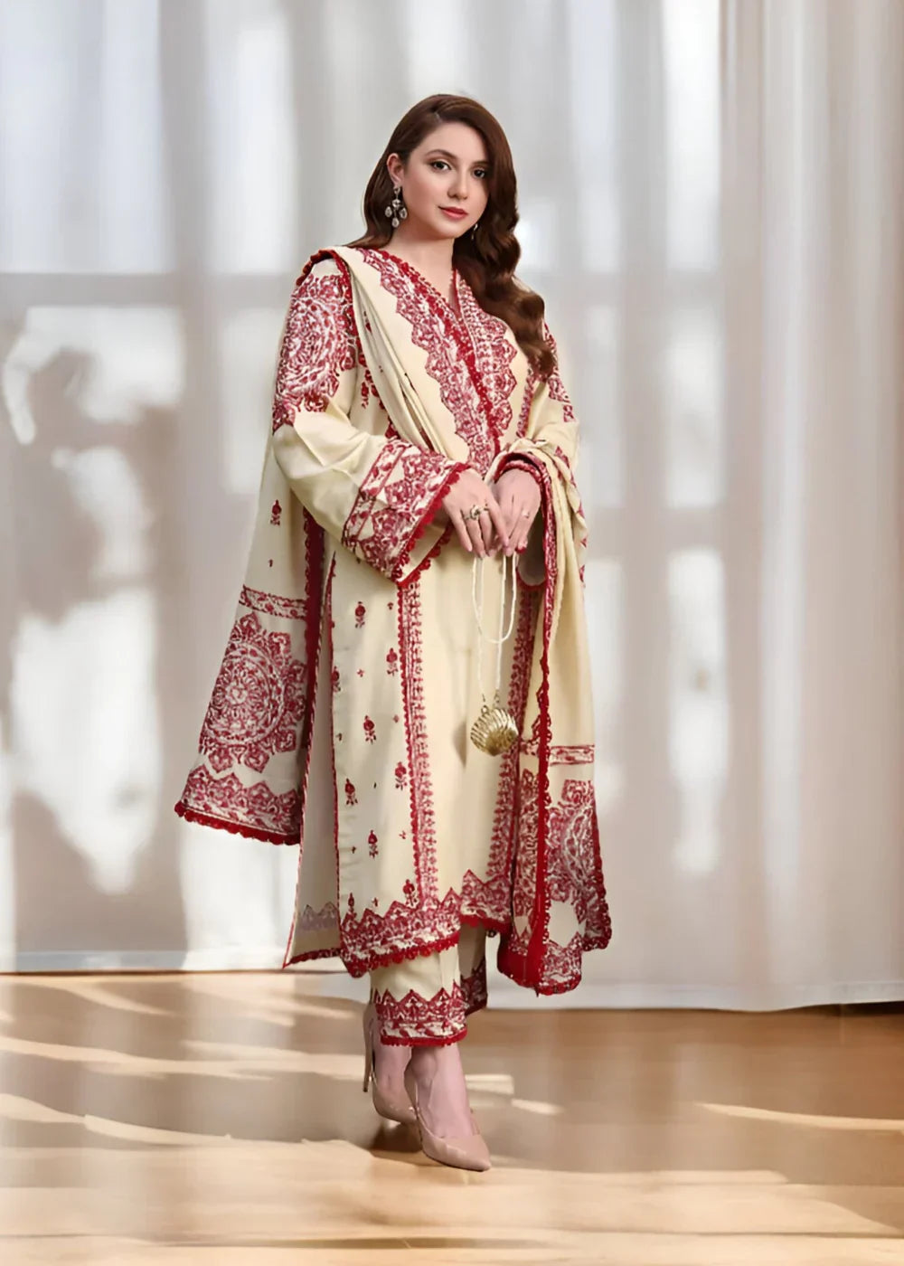 Women’s Cream Embroidered 3-Piece Linen Kurta Set T